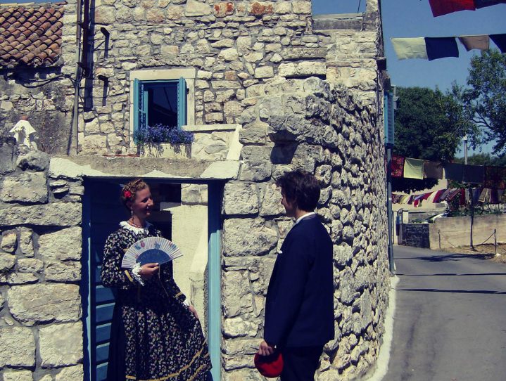 12029803_693938577373343_7582152723938445265_o